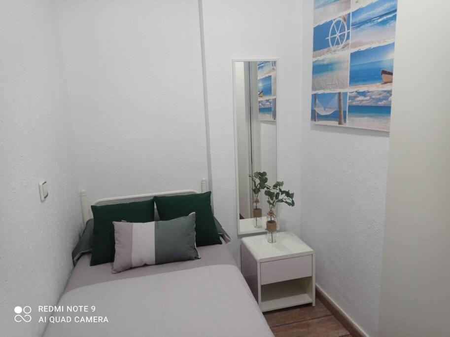 Apartamento Playa プラヤ・ポブラ・デ・ファーナルス エクステリア 写真